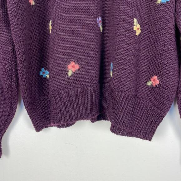 Herman Geist wool blend long sleeve button down floral embroidered sweater Large - Picture 7 of 9
